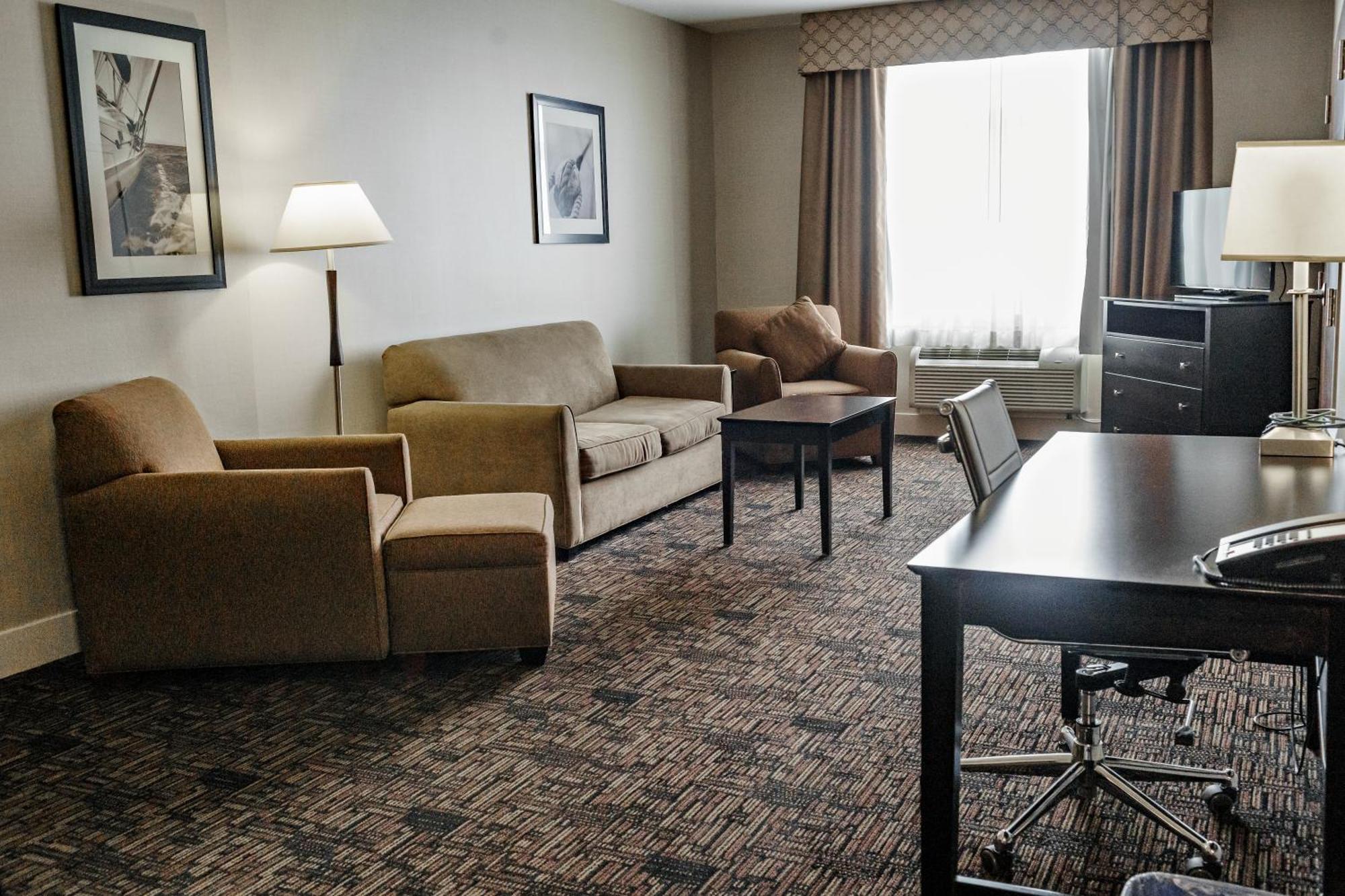 วินเกต บาย วินด์แฮม เอดมันตัน แอร์พอร์ต Hotel เลอดูค ภายนอก รูปภาพ
